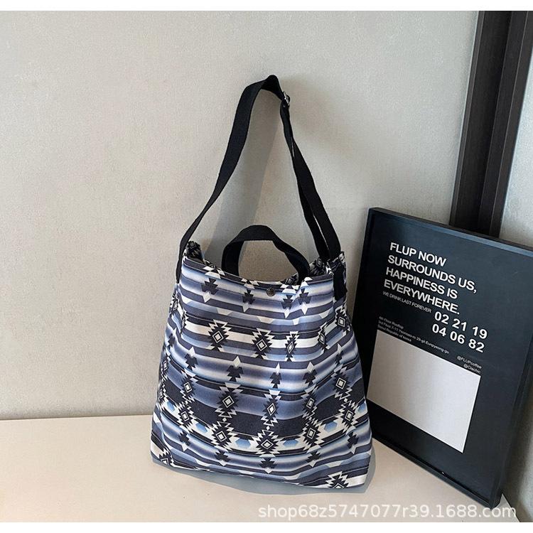 

New handbag western wallet women s tote bag shoulder bag bohemian aztec handbag чёрный