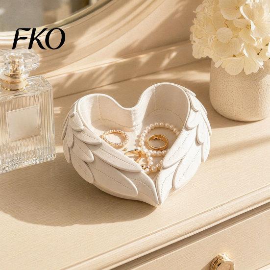 Delicate Relief Jewelry Tray 3D Printed Heart Shaped Tray, Wing Girlish One-piece Molded Dish Organizer, Vanity Organizer for Rings Earrings Necklaces