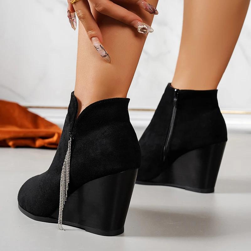 Fashion High Heels Women Suede Snow Ankle Boots Wedges Beaded Designer Sexy Retro Shoes Women New 2025 Trend Winter Goth Gladiator Boots