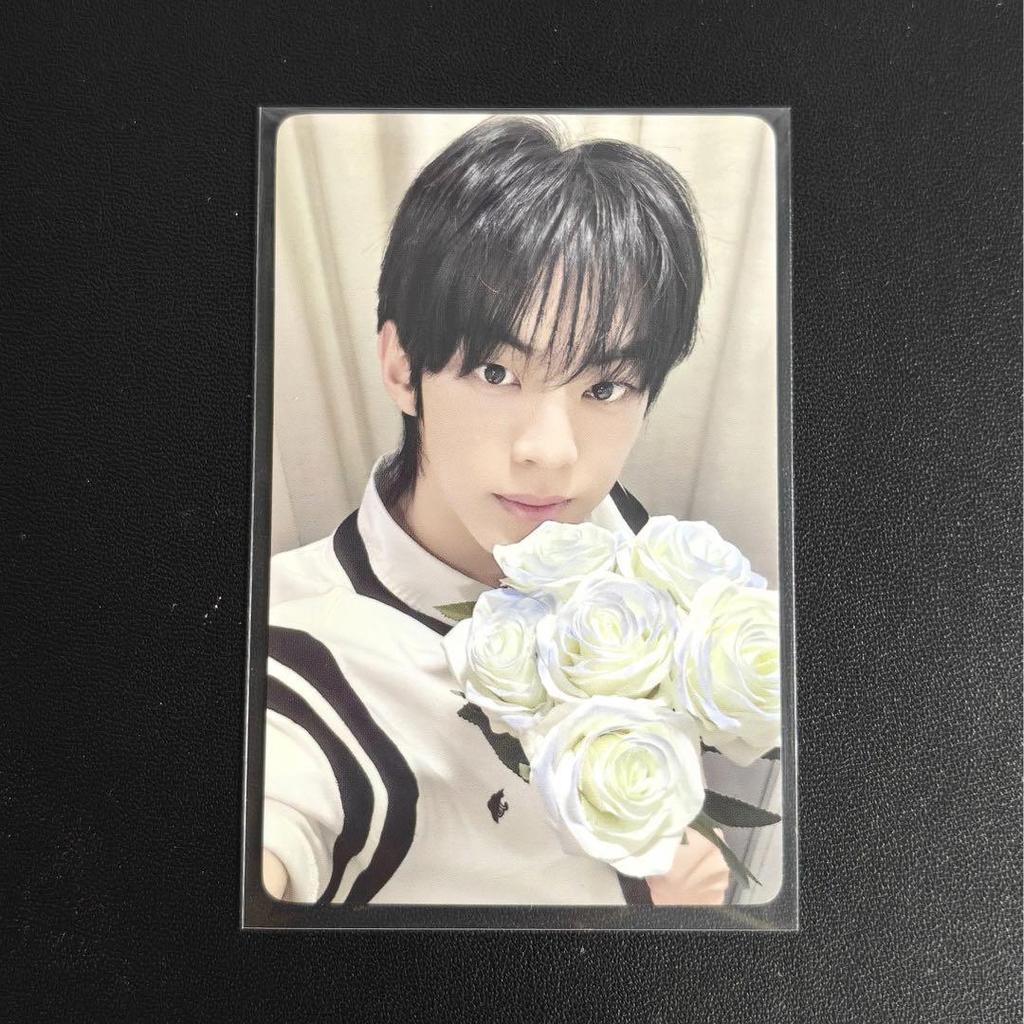 [USED] TWS Dohoon Bonus Trading Card Yizhiyu