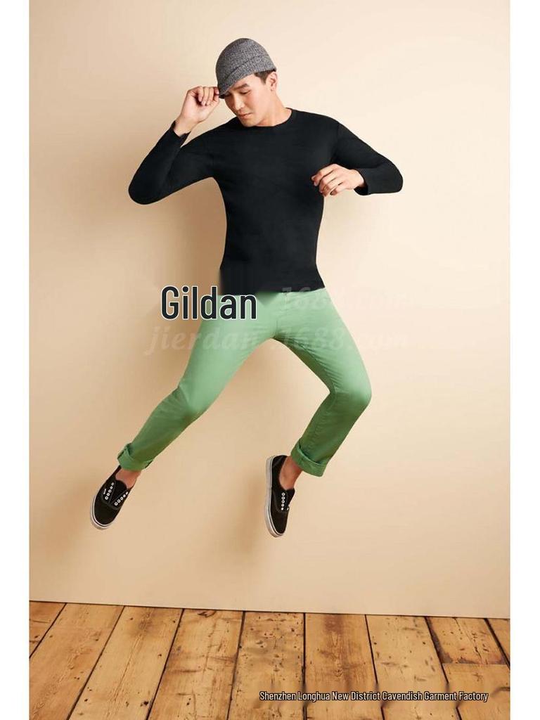 Gildan Men's 180g Long Sleeve Crew Neck T-Shirt