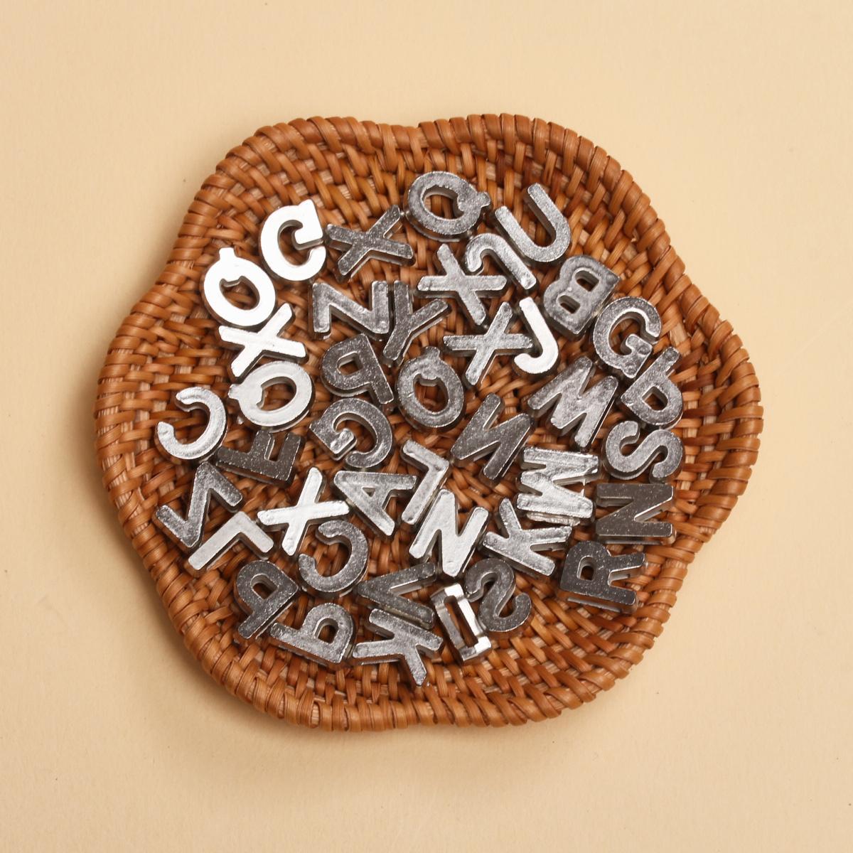 

50 шт. Акриловые крупные стильные бусины в виде букв для самостоятельного домашнего декора, подарочные аксессуары ручной работы серебряный