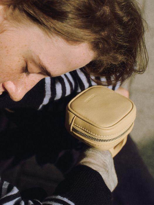 OSTKAKA Robe Mini Pouch Keyring Charm 3 Colors