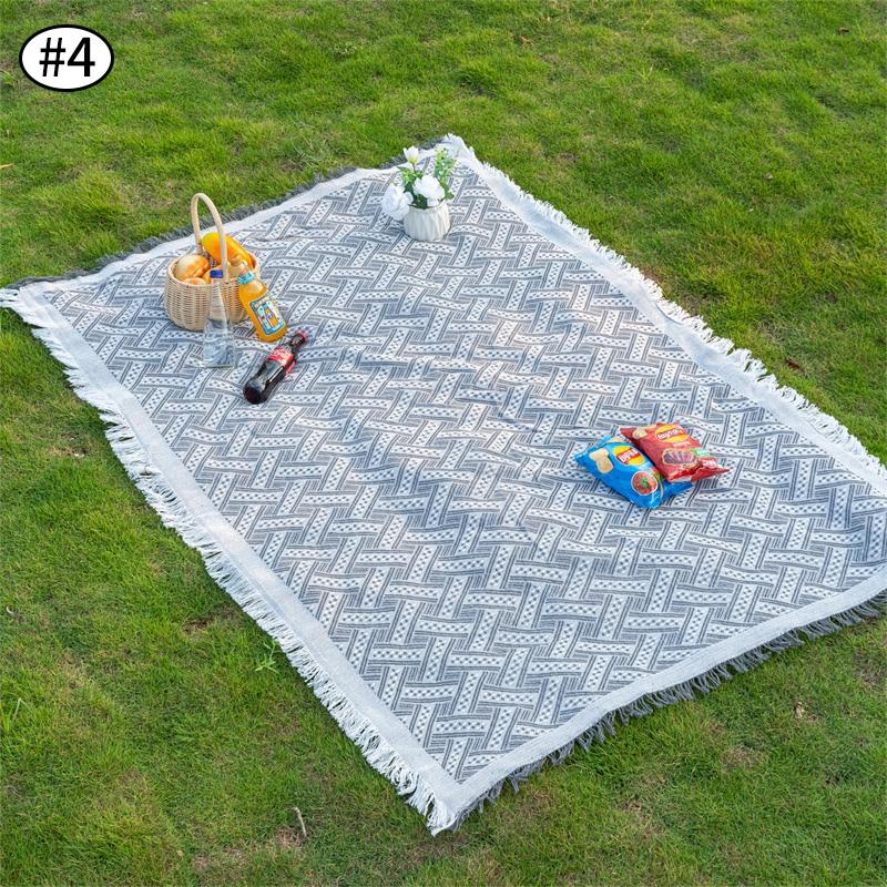 Knitting Picnic Throw Blanket White Picnic Mat Sofa Blankets with Tassel Tent Floor Mat Outdoor Camping Blanket Beach Home Decor
