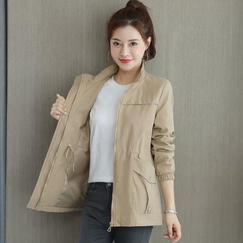 Women's Spring and Autumn Thin Section of Solid Colour Lapel Thin Small Person Windbreaker Casual Zip Paragraph Jacket
