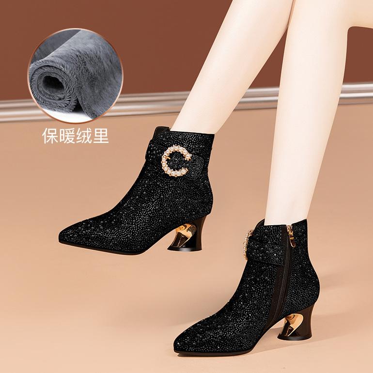 Pointed short boots women's 2025 autumn and winter new temperament socialite rhinestone thick heel women's boots high-end cheongsam fashion boots