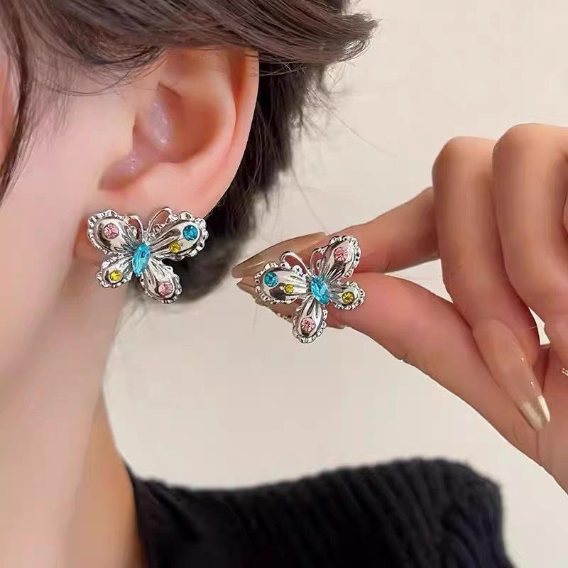 

New French retro colored diamond metal butterfly stud earrings women s personality simple and versatile temperament fashion earrings