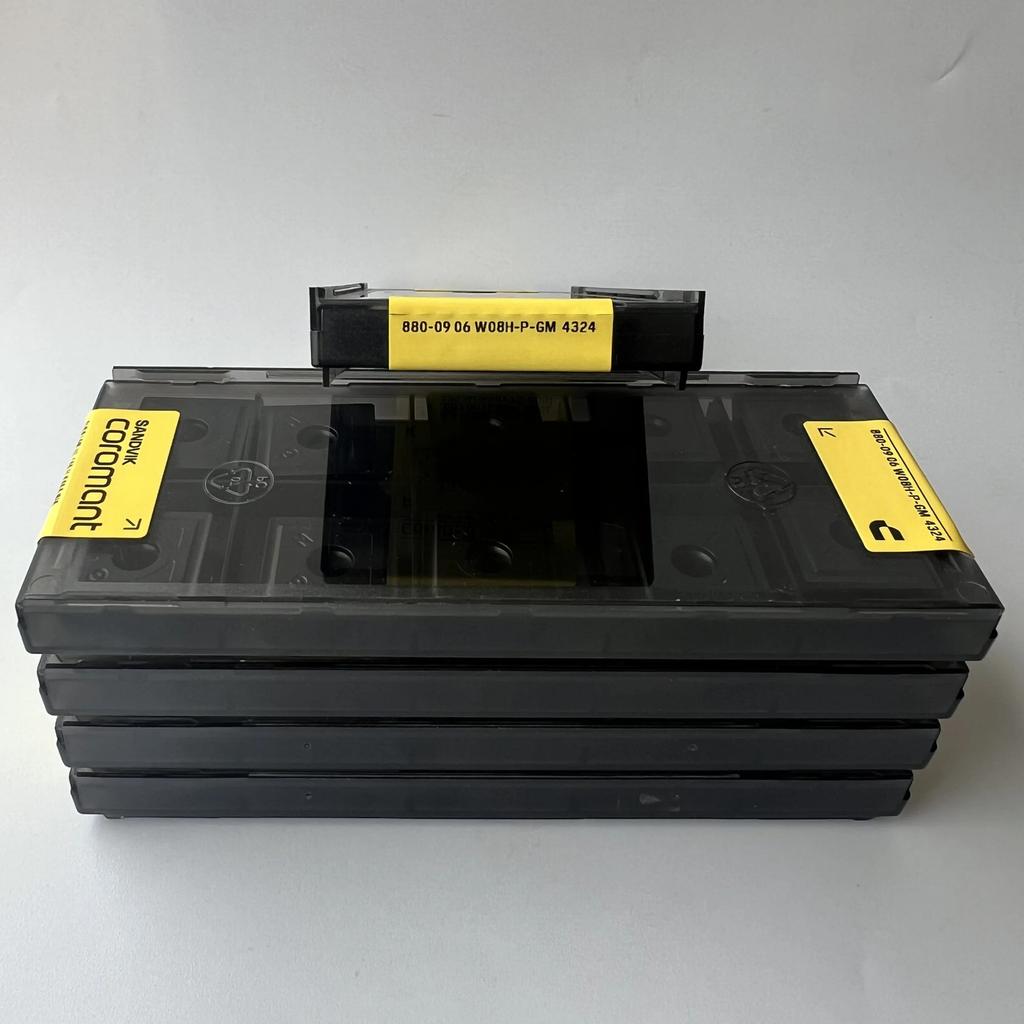 SANDVIK / 880-0906W08H-P-GM 4324 / Industrial indexable Carbide Inserts 10 Pcs