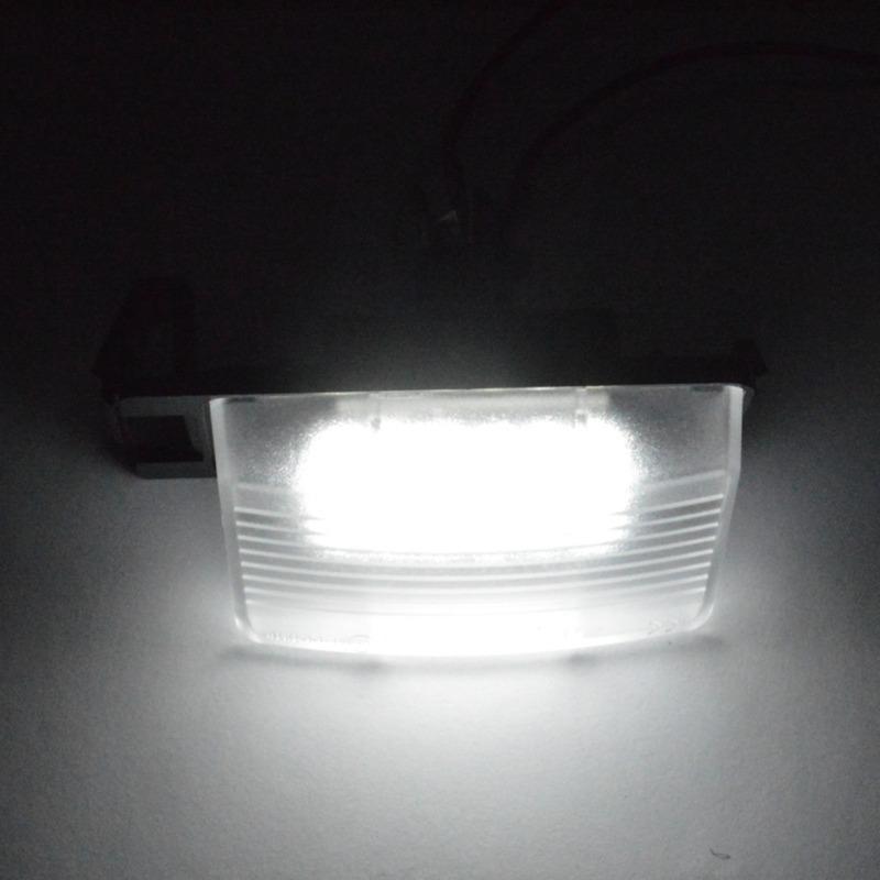 License Plate Light LED Compatible with Nissan Infiniti Car Accessories Rear License Plate Light Original Position Replacement