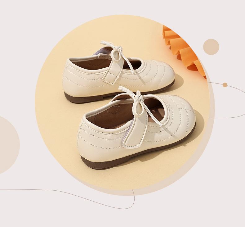 2025 Spring/Autumn Girls' Leather Princess Moccasins - Soft Sole Baby Shoes