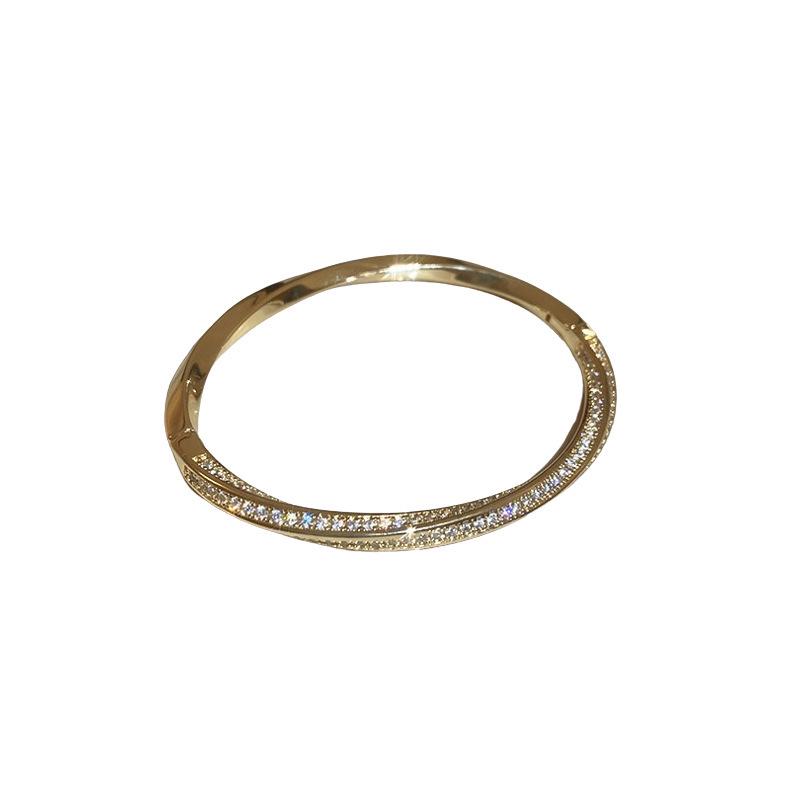 14K Gold Plated Zirconia Flower Bracelet, Korean Old Money Style, Luxurious & Versatile