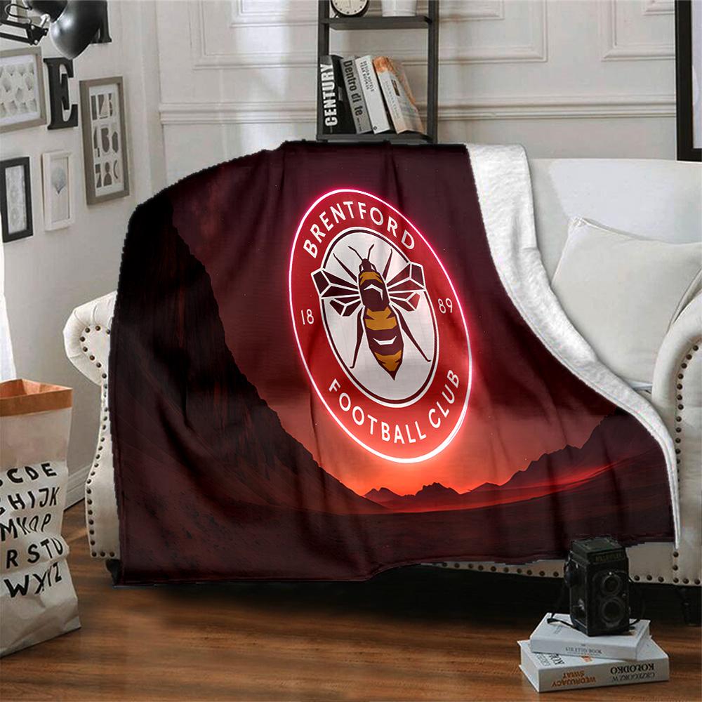 Brentford Football Club Logo Flannel Blanket, Soft Polyester, Modern Design, All-Season for Camping, Travel, Gifts for Holidays or Birthdays