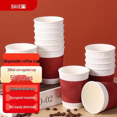 Einweg-Kaffeebecher aus Wellpappe