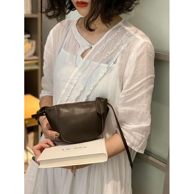 

Mori Style Vintage Shell Brushed Shoulder Large Artsy Soft Cafe Cowhide (Can t Put Big Cell Phone)