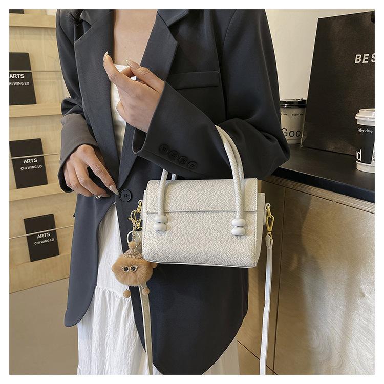 Корейская версия небольшой квадратной сумки, новая высококачественная женская модель. белый