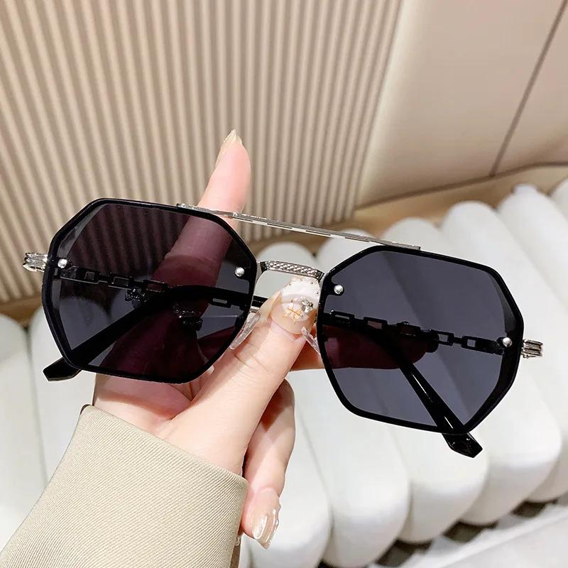 Cool Square Designer Sunglasses Women Men Metal Frame Geometric Sun Glasses Female Male Brand Fashion  UV400