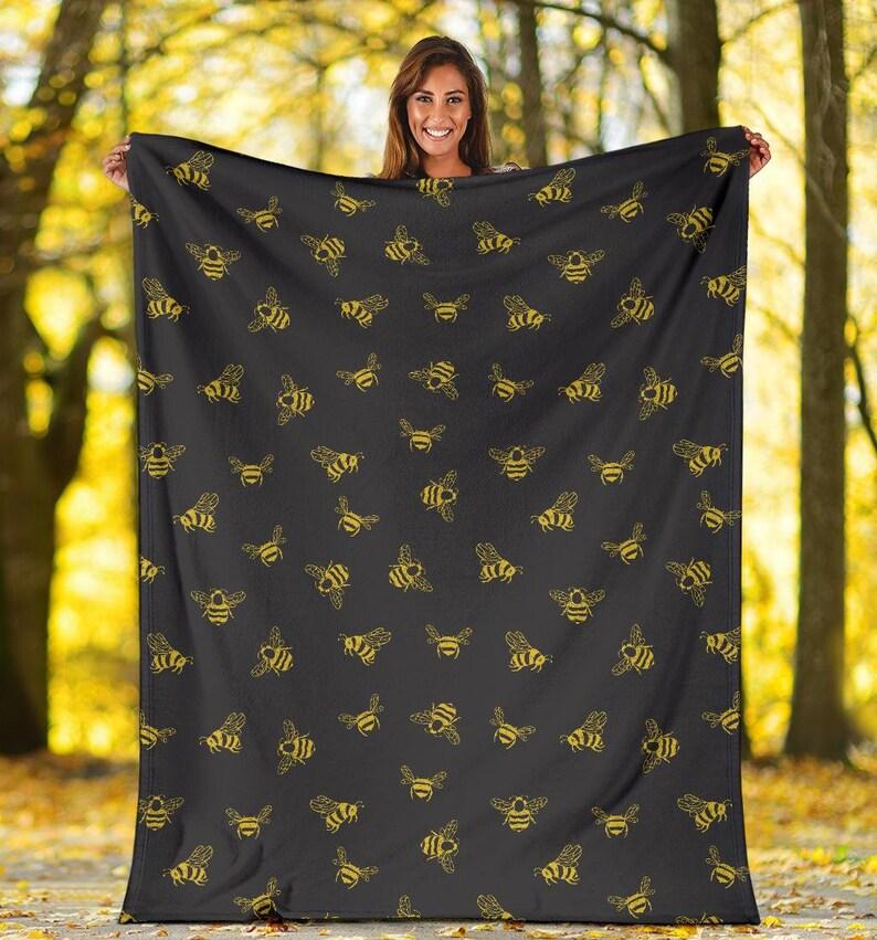 Bee Lover Blanket Ultra-Soft Suede Polyester Throw Lightweight Ultra-Soft Cozy Flannel Warm Bedroom Sofa Decor All-Season 75X95CM