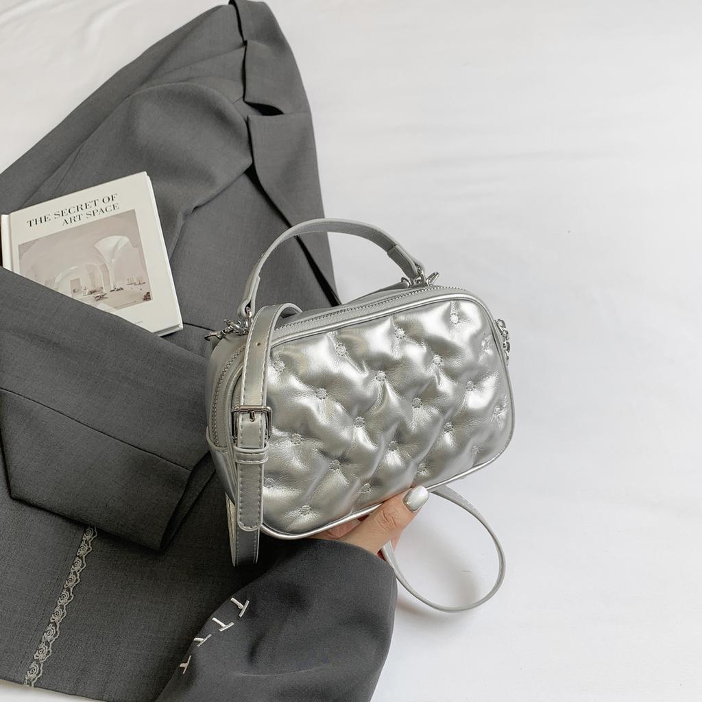 Silver Handbag Fashion Puff Bag For Women Quality Pu Leather Crossbody Mini Bag Brand bolsa feminina Small Square Bag Black