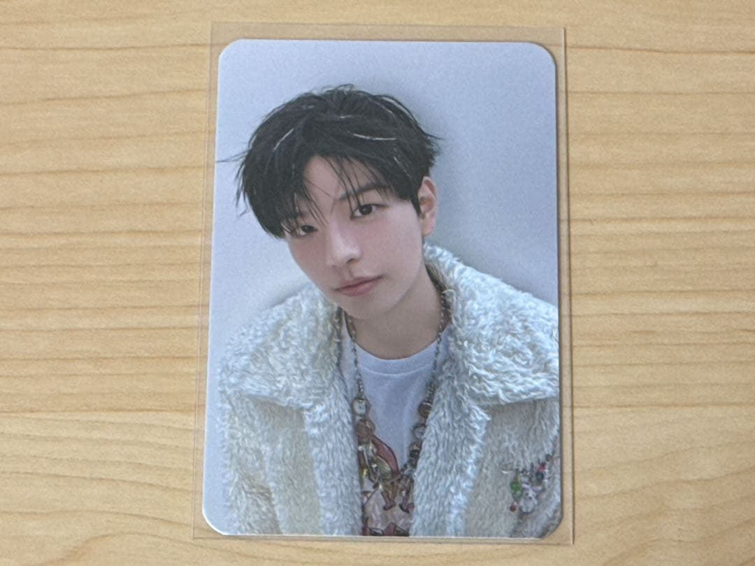 

[USED] StrayKids Seungmin 5 clock Blanket Trading Card