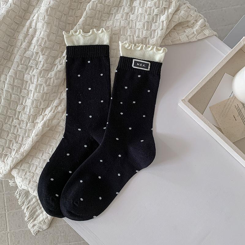 Lady Spring and Autumn Sweet Pokdot Cloth Label Matching Color False Two Wooden Ear Side Boneless Tube Pile Socks