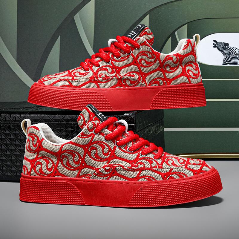 Spring and summer new low-top skateboard shoes men's fashion versatile sports and leisure shoes