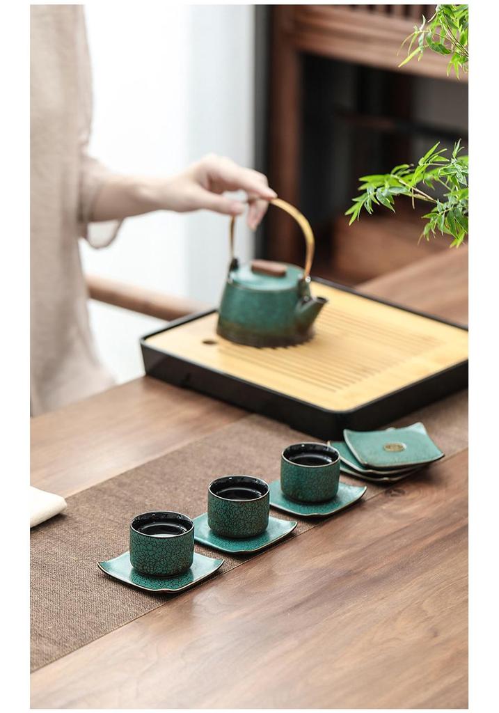 Peacock Green Glazed Ceramic Gongfu Teacup Saucer Coaster - Creative Heat-Insulating Pottery Mat for Tea Ceremony Accessories