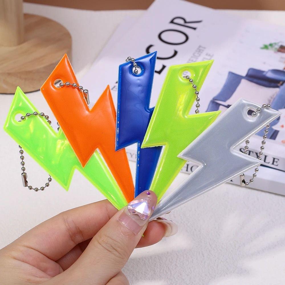 Safety Protection Night Reflective Pendant Decoration Reflective Keyring  Bag Ornament