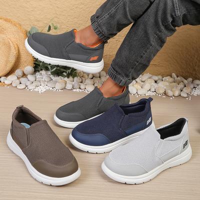 Frühlings-Neumodell leichte Herren-Freizeitschuhe, atmungsaktive Mesh-Herren-Sportschuhe, Mokassins, Wanderschuhe