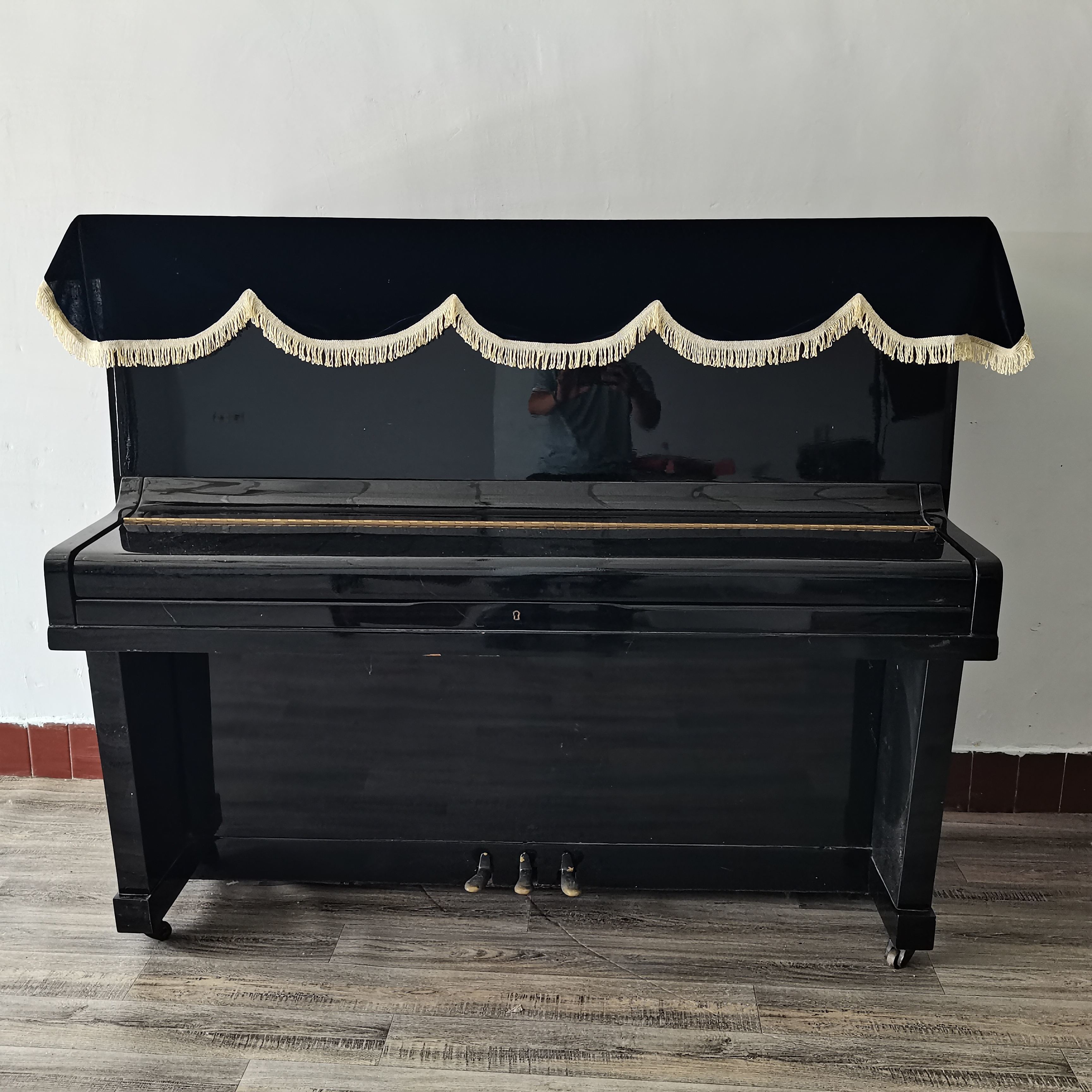 

Чехол для пианино с защитой от царапин и пыли, окаймленный золотым бархатом, защитный, устойчивый к грязи, классический чехол для украшения дома 180x75cm