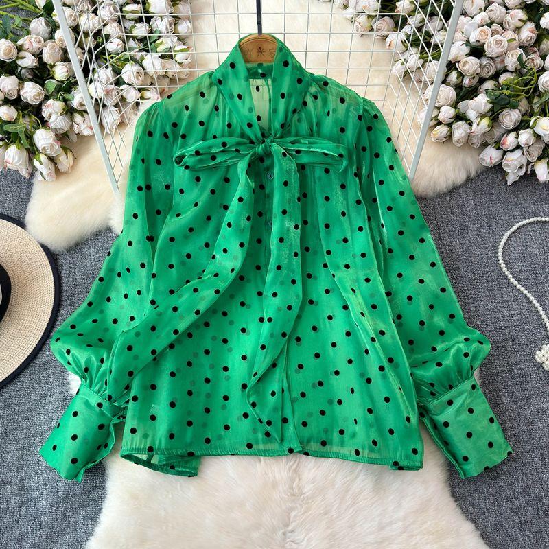 

Socialite Style Autumn and Winter Elegant Tops Dotted Shirt Green One size