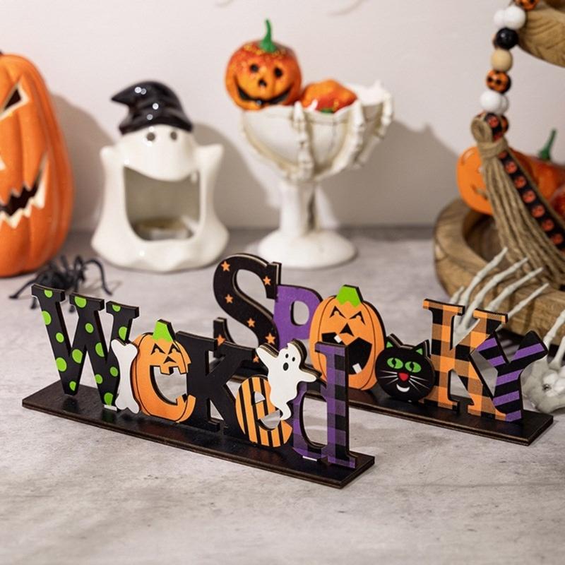 Eerie Wood Crafted Ornament Stylish Wood Halloween Letter Ornament Decoration for Enthusiastic Decorators