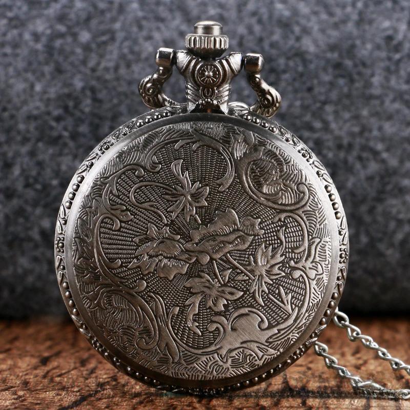 Cosplay Vintage Pocket Watch Anime Game Figure Wolf Head Quartz Watches for Fans Gifts
