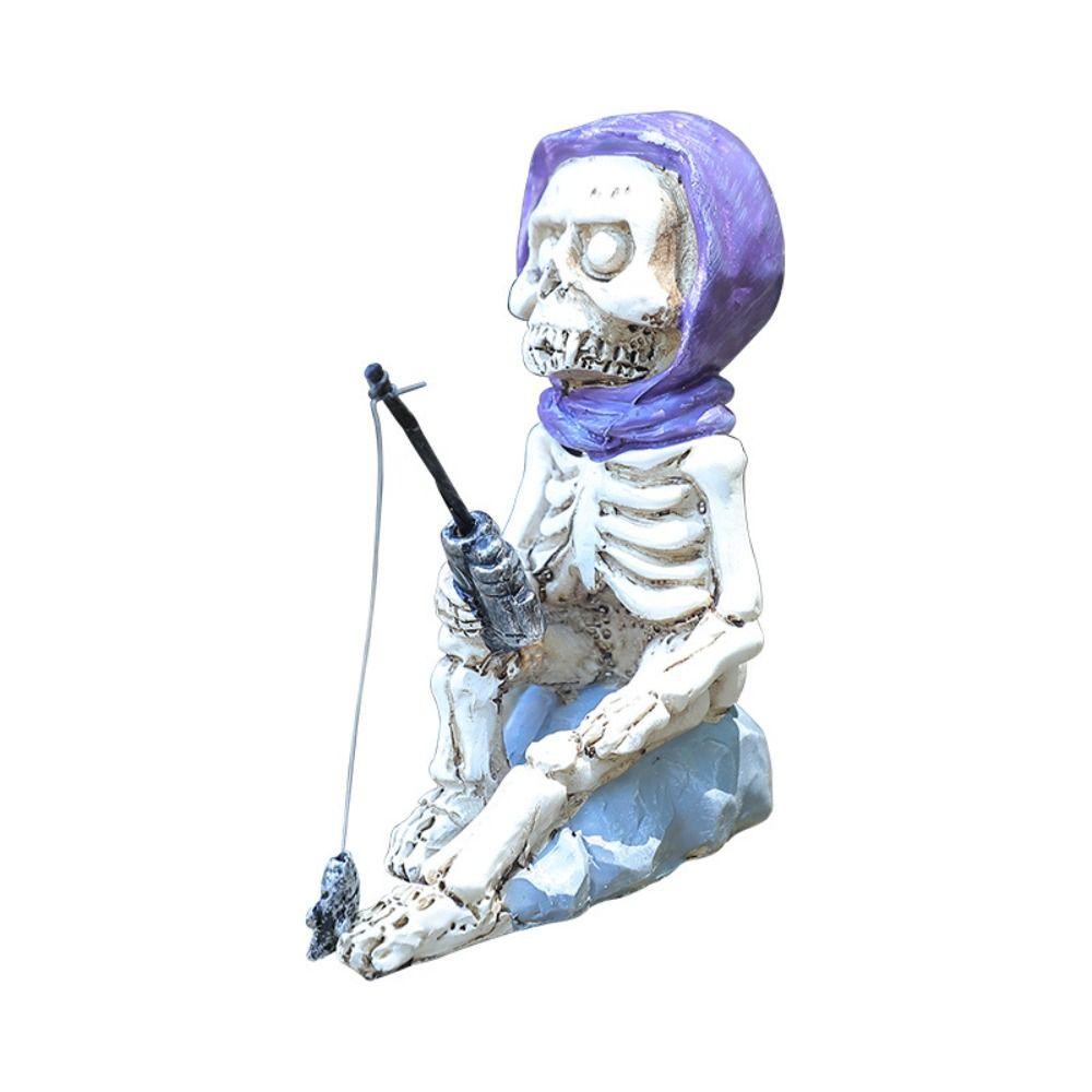 

Realistic Skeleton Fishing Ornament Resin Mini Skeleton Figurines Outdoor Garden Decorations skull