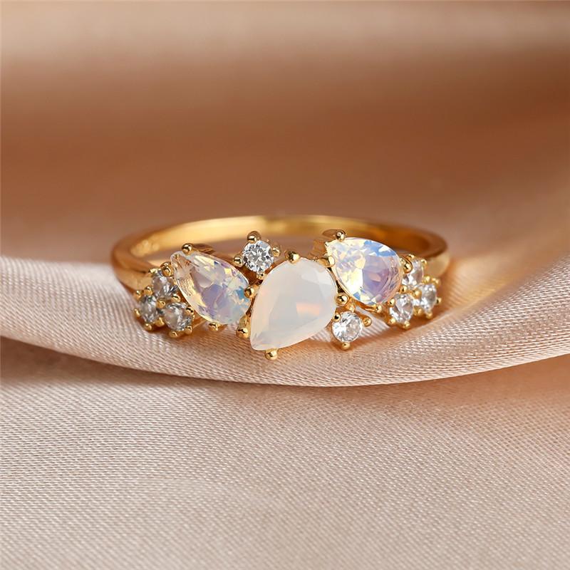 

Vintage Female White Crystal Moonstone Jewelry Cute Gold Color Wedding Rings For Women Luxury Engagement Valentines Day Gift 9