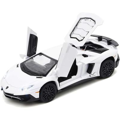 Weißes Lambor Aventador LP750-4-Spielzeugauto im Maßstab 1/32, mit Rückziehfunktion, Druckguss-Automodell mit Licht und Sound