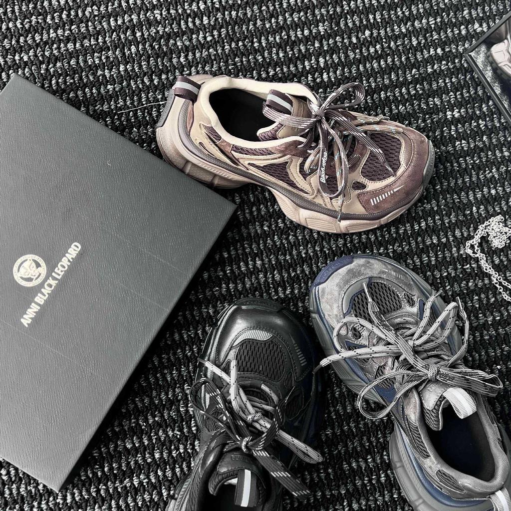 Plateausneaker mit dicker Sohle und Mesh für Damen 2025 Herbst Europäische Station neue atmungsaktive lässige Nischen-Retro-Sneaker