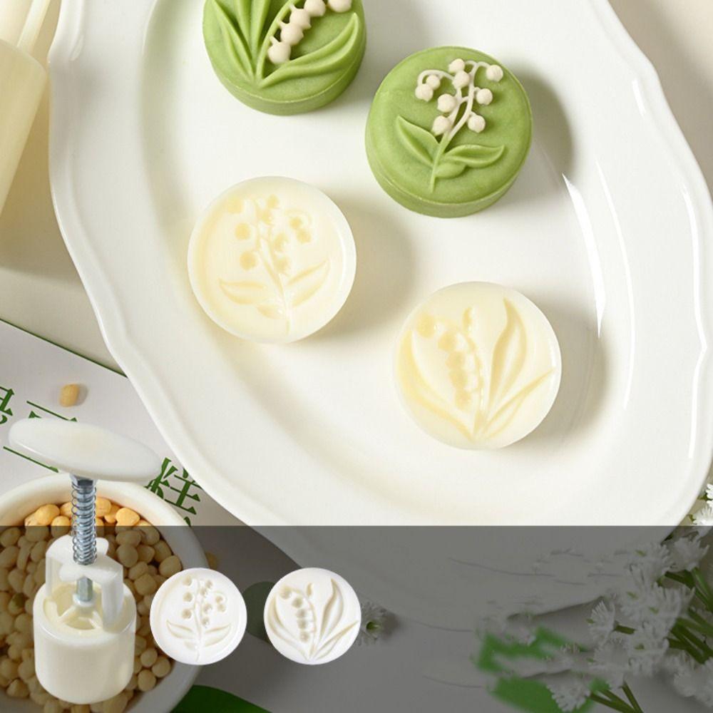 DIY Hand Press Pastry Mold Plastic Moon Cake Maker Baking Tools Moon Cake Mold  Ice Skin Mooncake