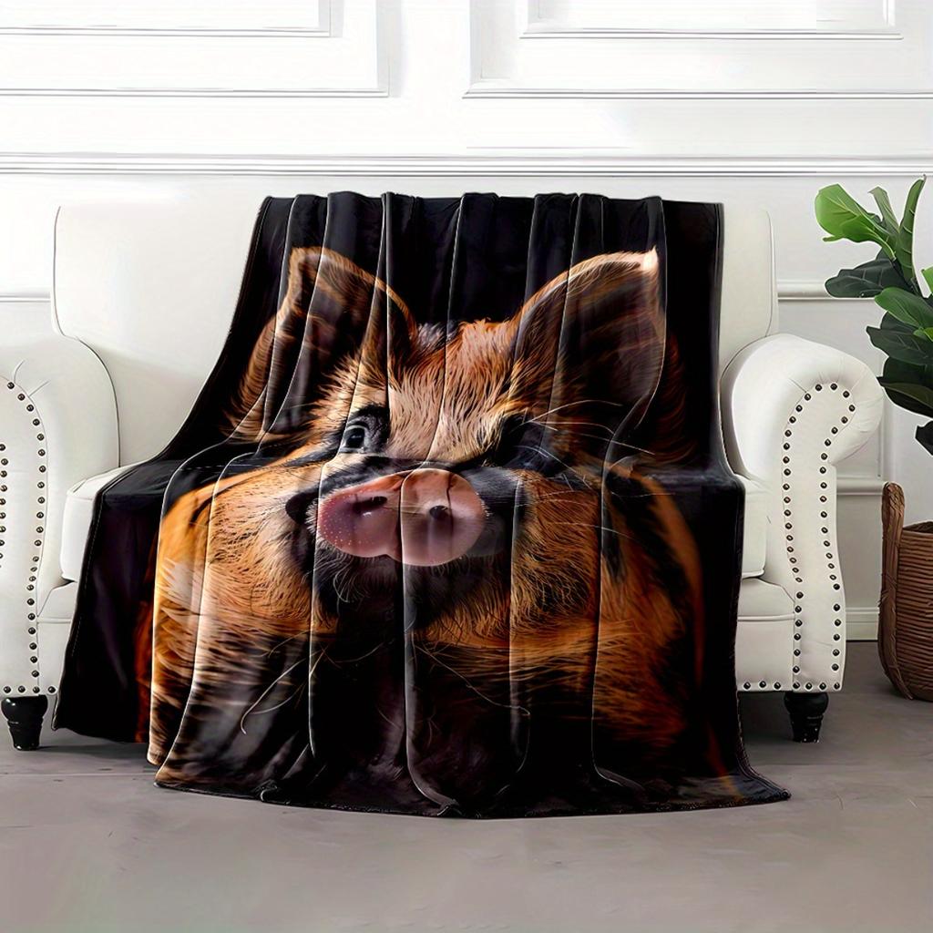 Cartoon pig print flannel blanket, suitable for sofas, beds, offices, travel, camping, Christmas gifts, and presents for friends