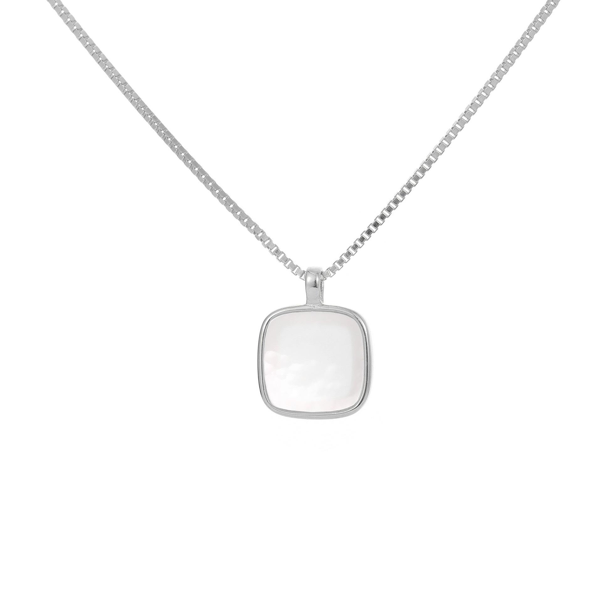 

Легкое роскошное нишевое квадратное ожерелье-ракушка для женщин, летний дизайн, стиль Ins, простой темперамент, нежная цепочка на ключицу