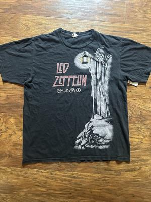 Vintage Y2K Led Zeppelin Stairway To Heaven Shirt Medium 21” X 24.5” Music Band Unisex T-Shirt