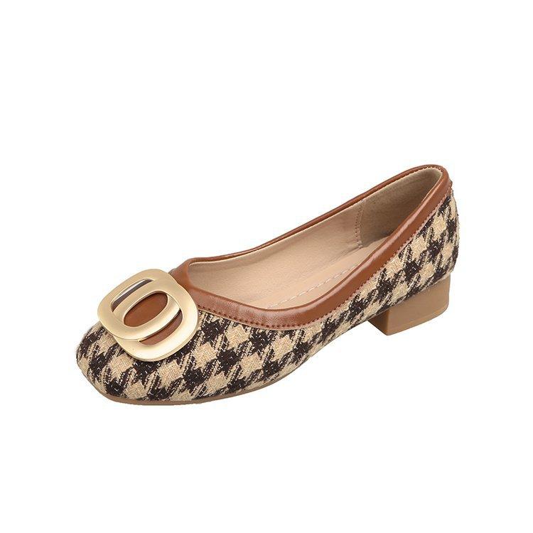 

Qiandongge flat-soled single shoes women s spring 2024 new late evening wind shallow mouth Doudou shoes Korean version soft-soled women s shoes 40 коричневий