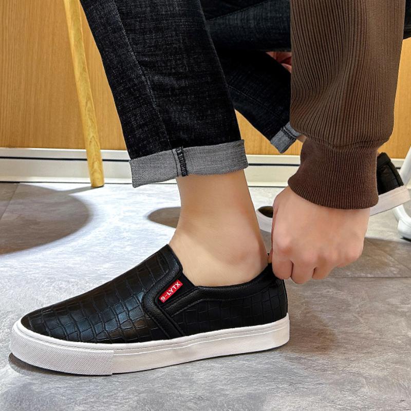 2024 New Men's Casual Shoes High Quality Leather Shoes for Men Luxury Comfortable Walking Shoes Fashion Flat Men Slip on Loafers