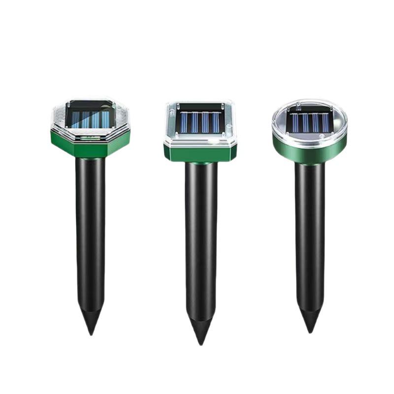 Solar-Powered Ultrasonic Pest Repellent for Rodents, Birds, Snakes, and Insects In Gardens and Landscapes
