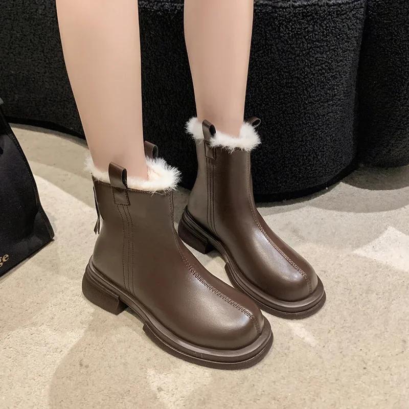 Зимові теплі модні жіночі черевики 2024 Нові водонепроникні протиковзкі коричневі короткі черевики Прості й універсальні жіночі черевики на платформі на блискавці