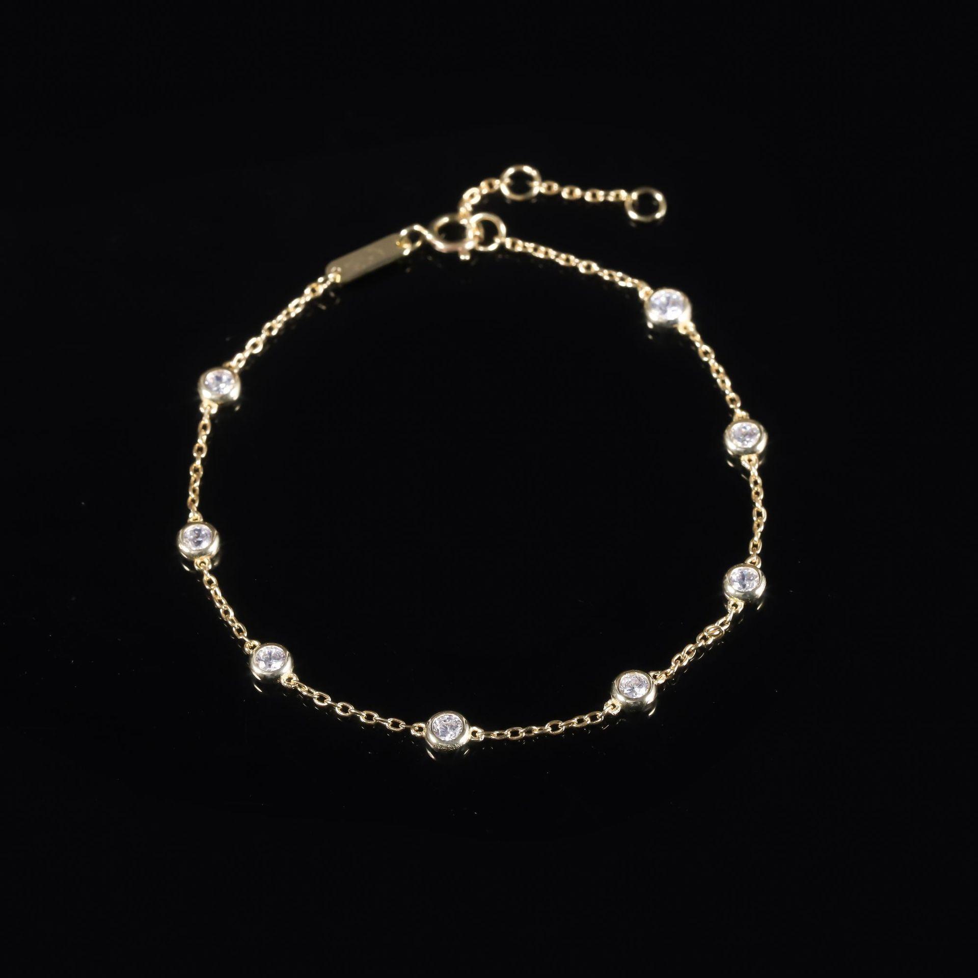 

Spring And Summer S925 Sterling Silver Inlaid Moissanite Bracelet 2.5Mm Round Adjustable Bracelet Fine Gold-Plated 7inch (about 17.7cm)