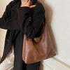 Vintage Commuter Large Capacity Bag Women's Soft Leather Shoulder Bag Underarm Tote Bag