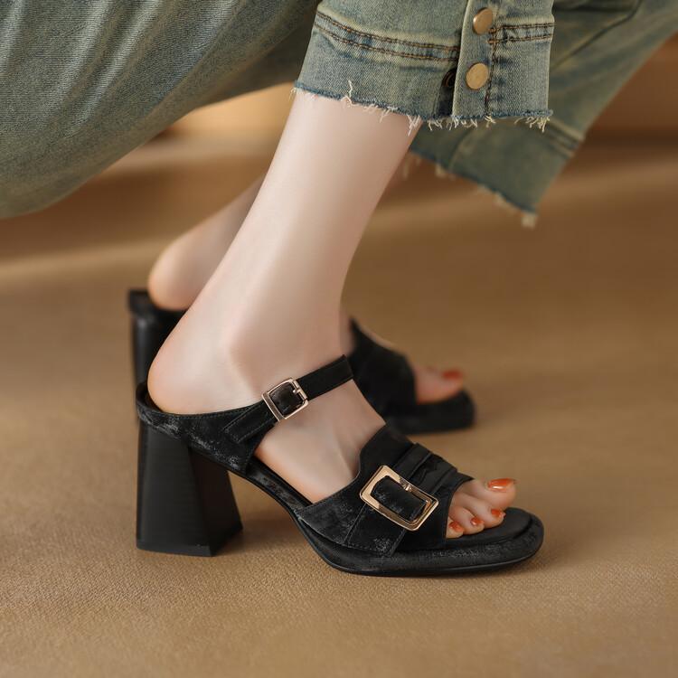 Fashion Retro French Women's High-heeled Slippers 2025 Summer New Fashion Elegant Temperament Comfortable Thick-heeled Casual Slippers.