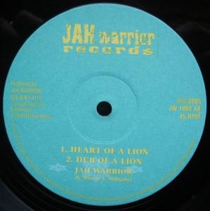 

10inch Record KENNY KNOTS / JAH WARRIOR - Ain t Gonna Be Put Down / Heart Of JW1003 Jah Warrior Rec 2005 UK Reggae, Ska & Dub Used