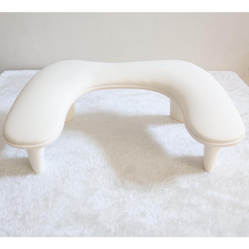 Dual Hand Nail Art Rest: Portable, Detachable, Inclined PU Leather Stand