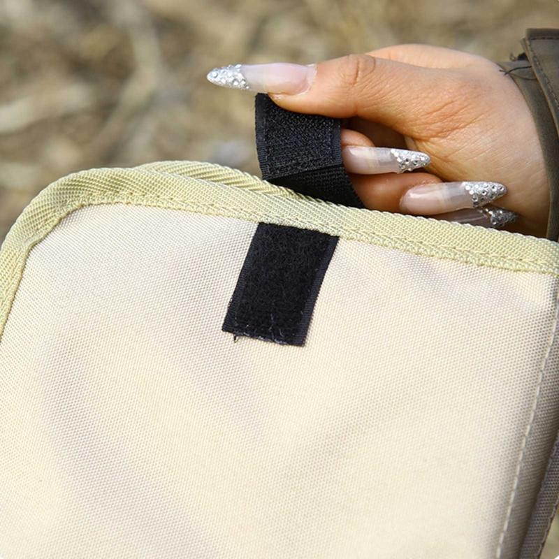 Outdoor Camping Wandern Sitzkissen Faltbare Sitzkissen Polster Tragbares Feuchtigkeitsbeständiges Sitzkissen für Camping Picknicks Wandern